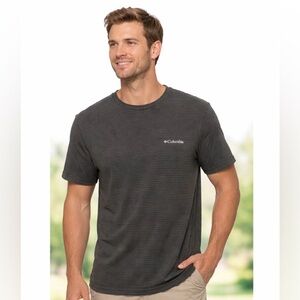 Columbia Dark Heathered Gray/Black Stripes Hiking/Fishing Short Sleeve T-shirt